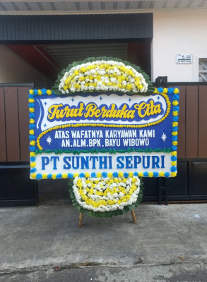 Papan Bunga Duka di Papusungan