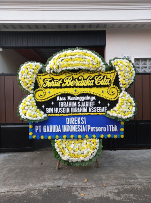 Papan Bunga Duka di Papusungan